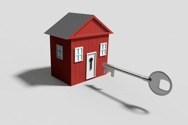Contratti firmati con un’agenzia immobiliare? A cosa dobbiamo prestare attenzione?