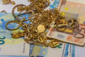 Il caso del mese di Federconsumatori. Il prestito su pegno, cos’è e come funziona