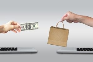 E-commerce. Acquistare su internet,  consigli e precauzioni per difendersi dalle “fregature” on- line