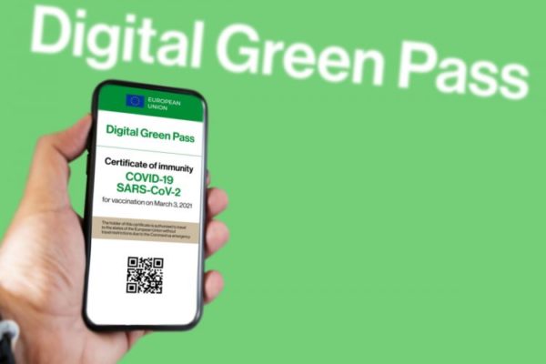 Certificato verde Covid-19: Green Pass. Come si ottiene, come funziona, quanto dura. Scarica l’infografica di Federconsumatori ER