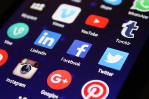 I limiti di età sui social network