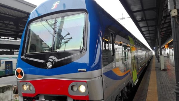 Al momento stai visualizzando Trenitalia,  prorogata fino al 31 dicembre l’integrazione sulle carte Tuttotreno e l’abbonamento MiMuovo per i servizi Freccia Argento, Freccia Bianca e Intercity