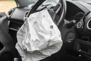 Richiamo auto Citroën e DS Automobiles: aumentano le segnalazioni e i disagi dei cittadini, ma nessuna reale risposta dalle case automobilistiche coinvolte. Federconsumatori avvierà ogni iniziativa utile a far valere i diritti dei cittadini interessati.