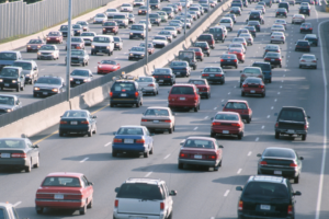 Nuovi diritti per utenti autostradali e aree di servizio: ART stabilisce i diritti minimi degli utenti